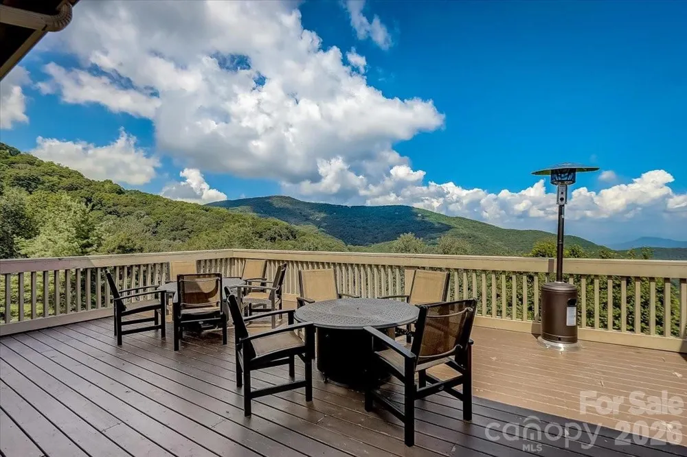 646 El Miner Drive Mars Hill, NC 28754