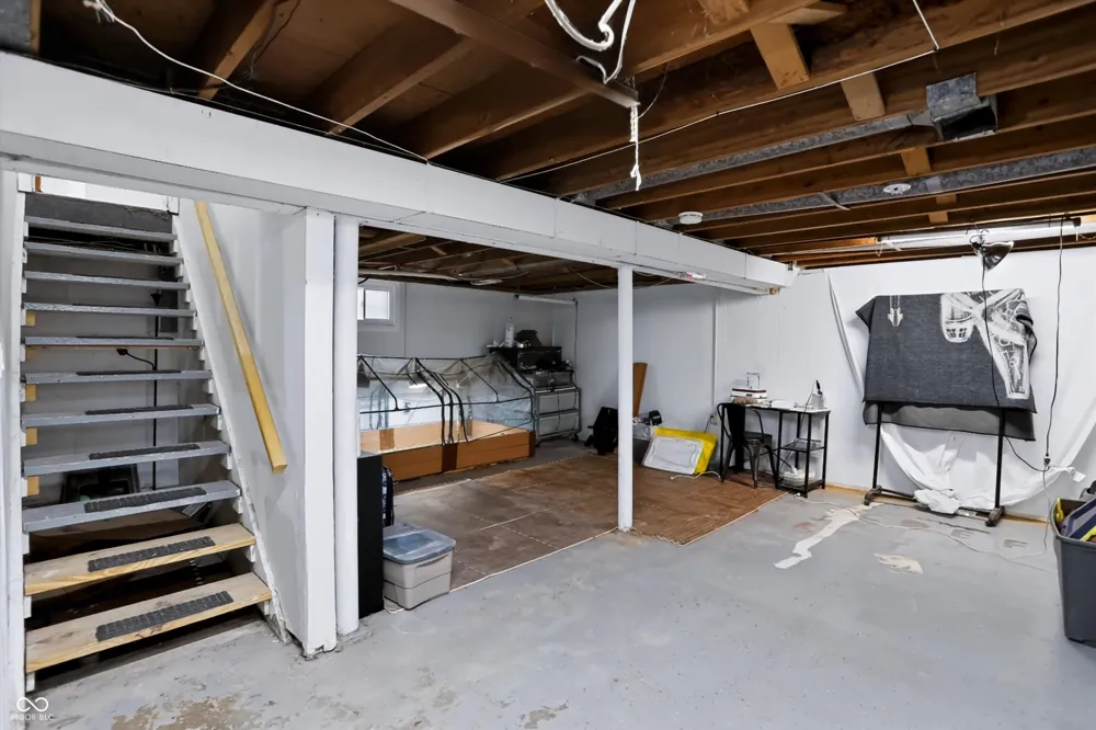 501 Bend Road Beech Grove, IN 46107