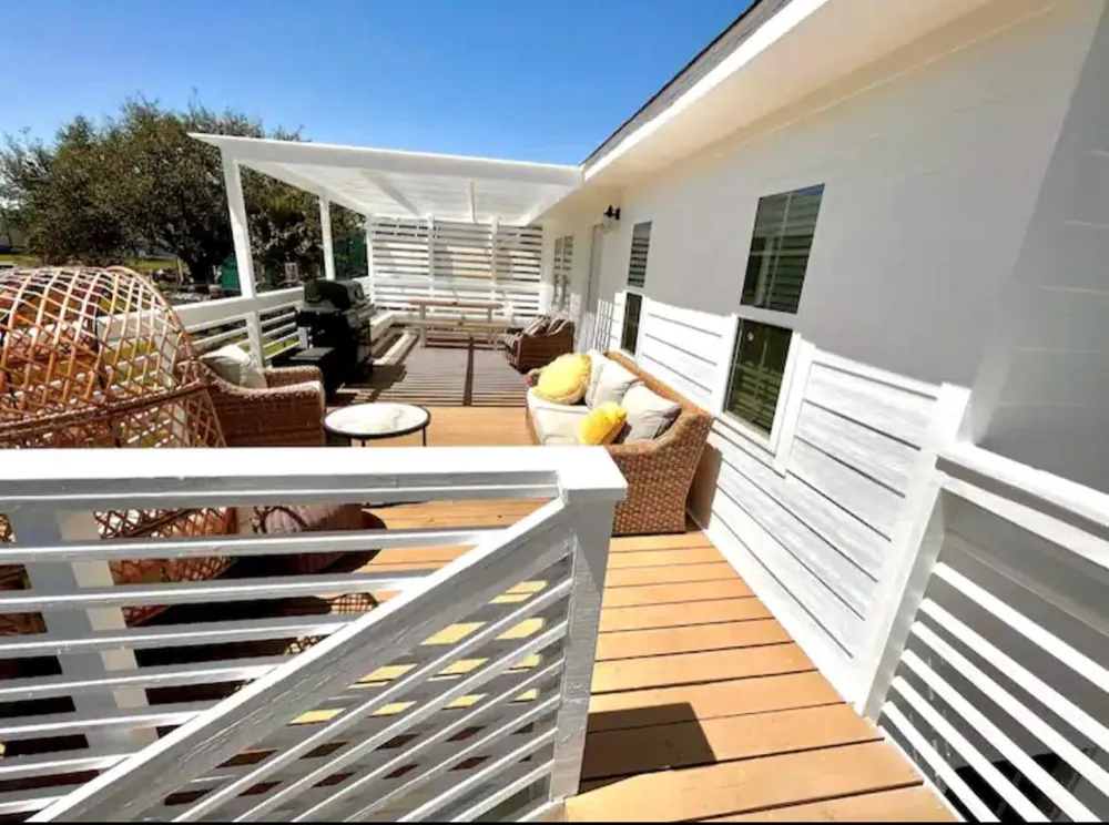 4312 Avenue O 1/2 Galveston, TX 77550