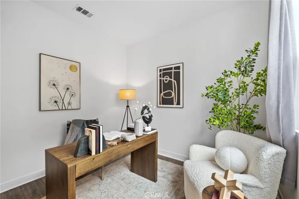 419 Falcon Place Covina, CA 91723
