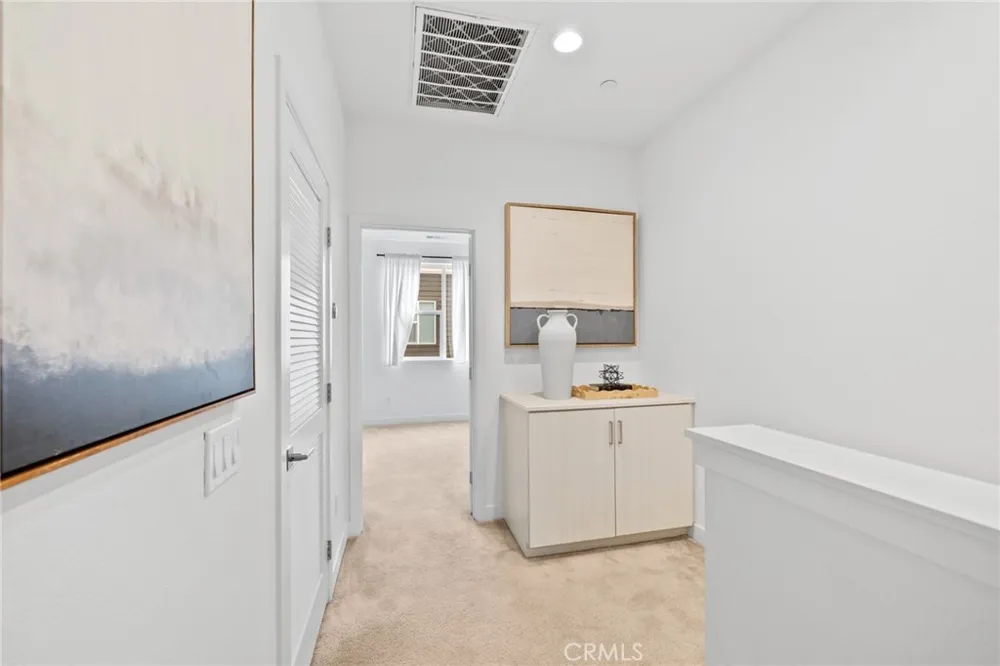 419 Falcon Place Covina, CA 91723