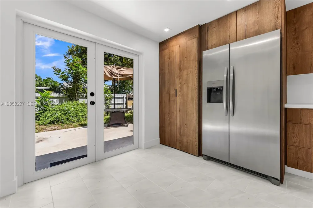 3611 SW 36th St West Park, FL 33023