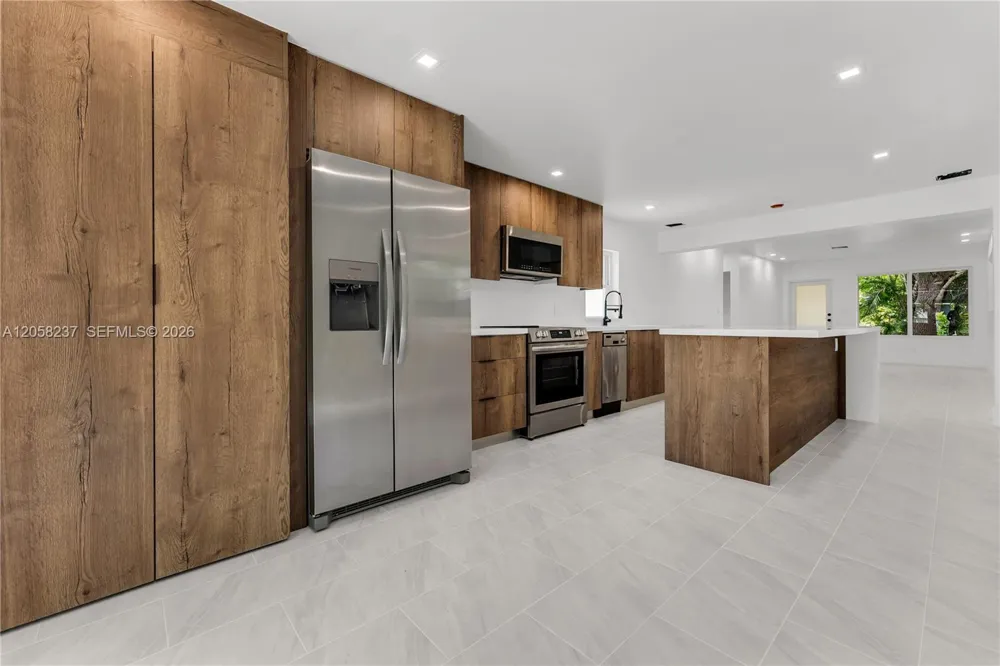 3611 SW 36th St West Park, FL 33023