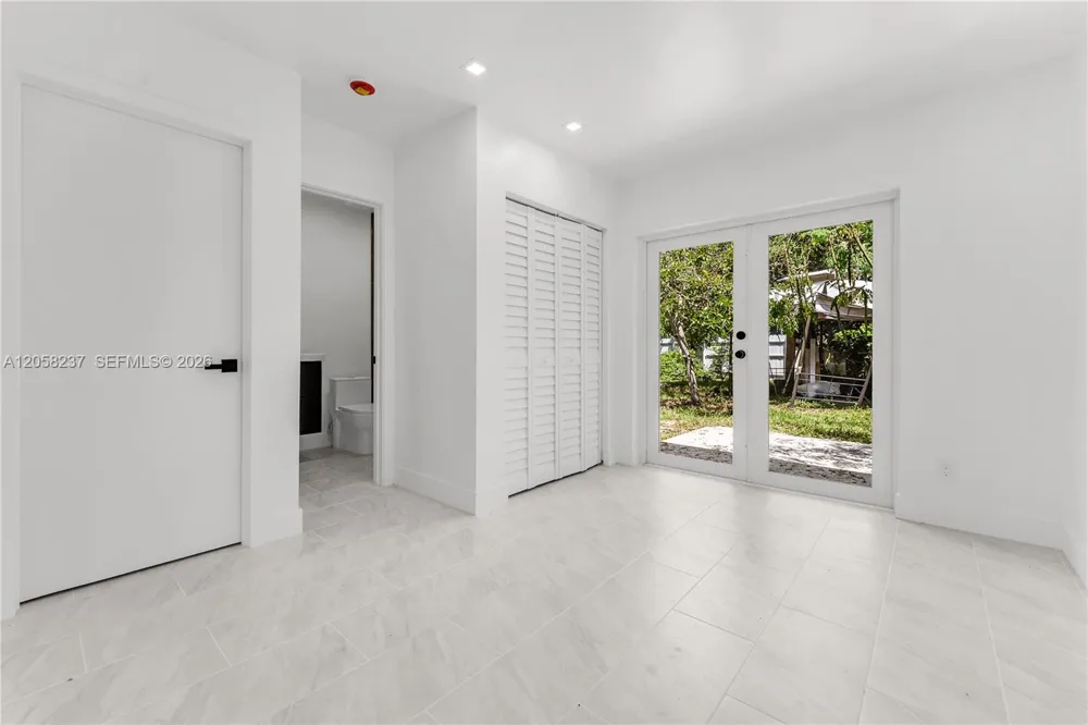 3611 SW 36th St West Park, FL 33023