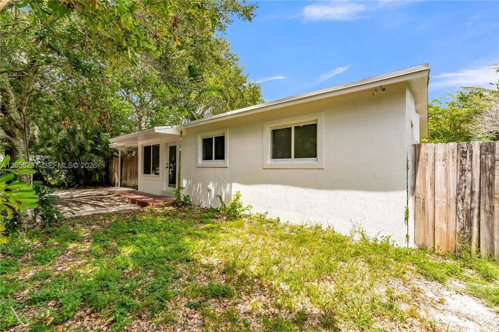 3611 SW 36th St West Park, FL 33023