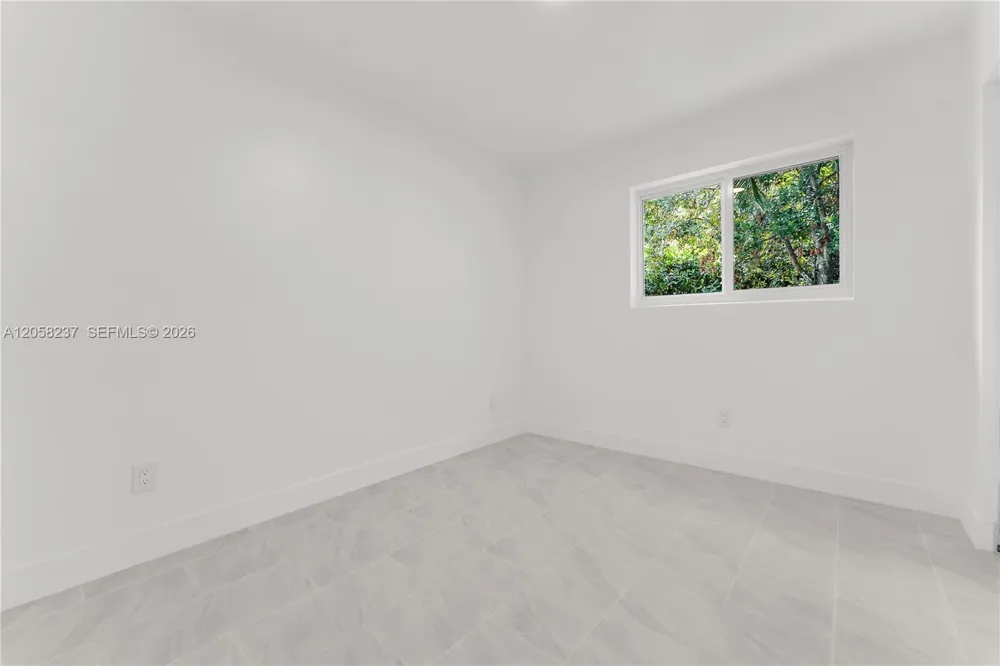 3611 SW 36th St West Park, FL 33023