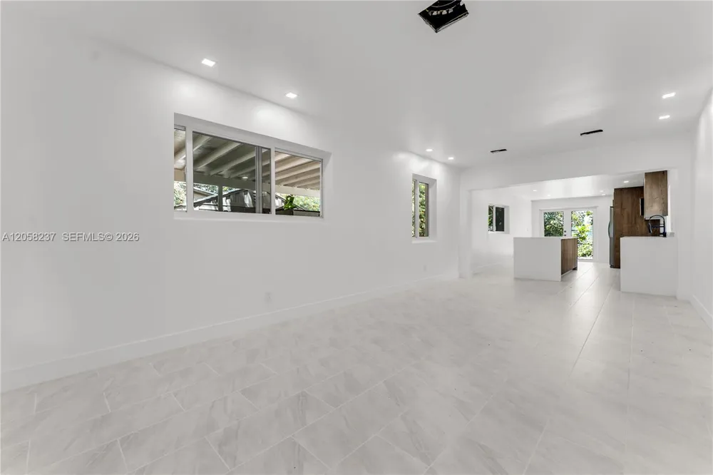 3611 SW 36th St West Park, FL 33023