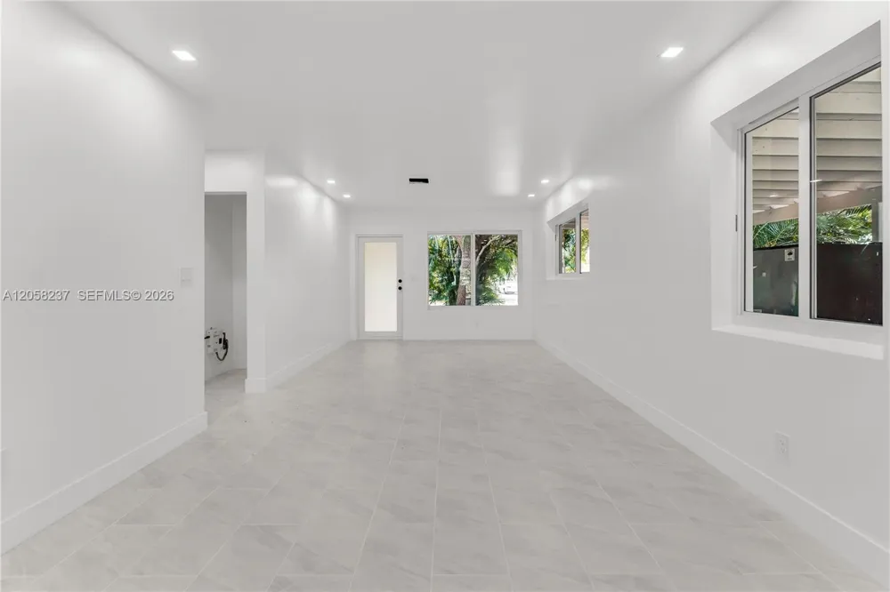 3611 SW 36th St West Park, FL 33023