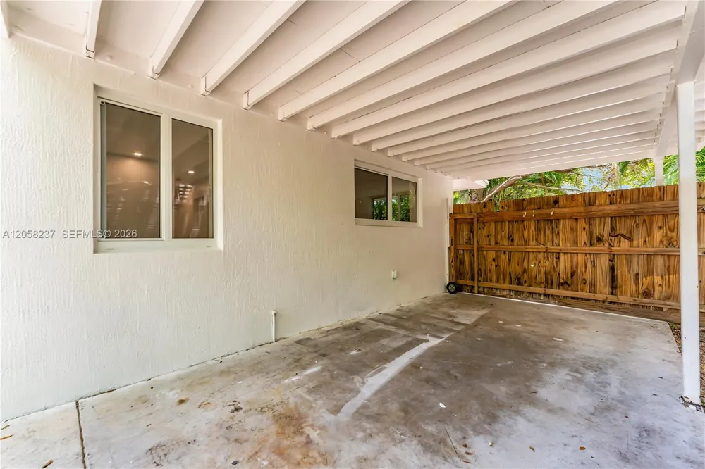 3611 SW 36th St West Park, FL 33023