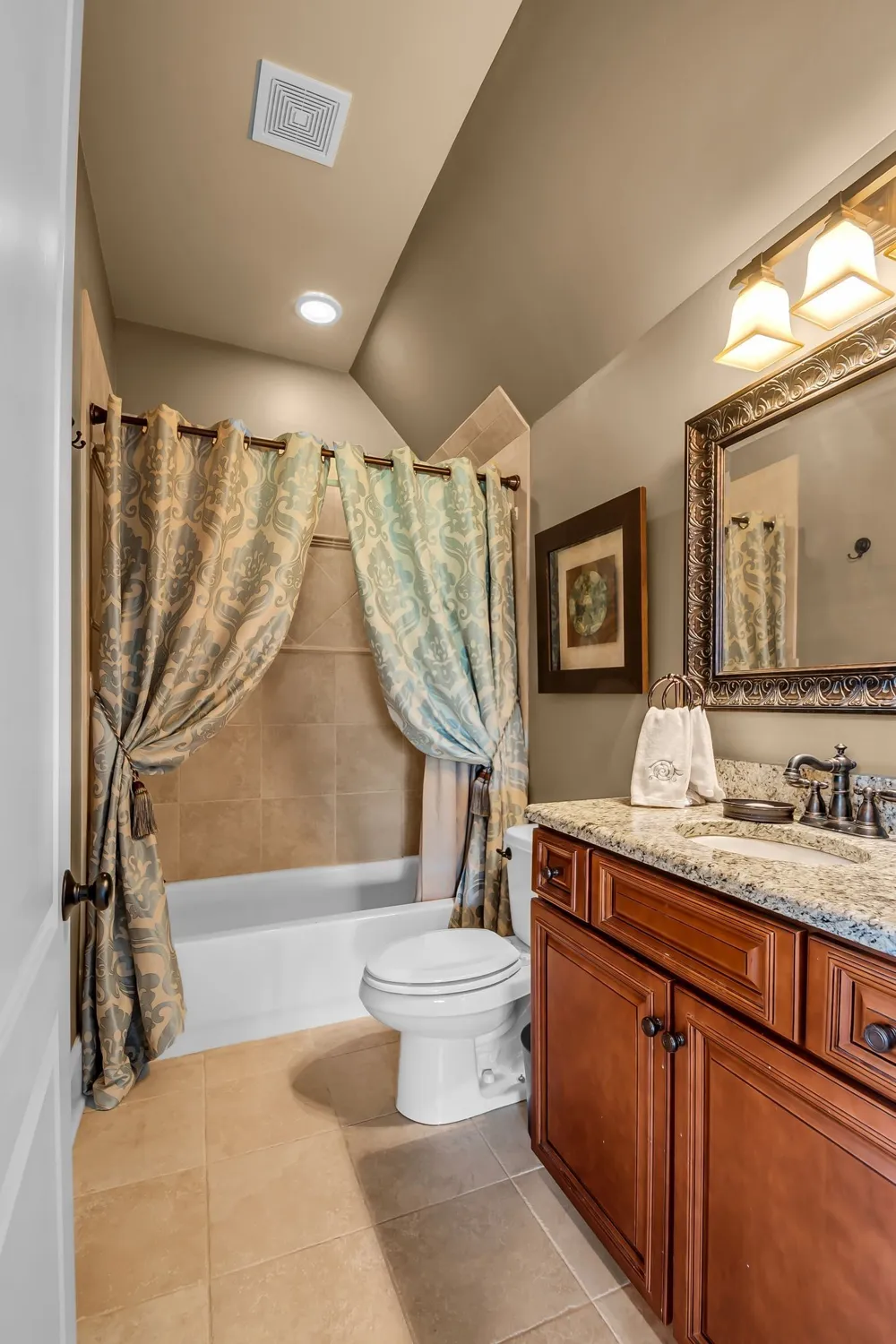 3128 Natoma Cir Thompsons Station, TN 37179