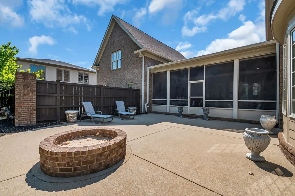3128 Natoma Cir Thompsons Station, TN 37179