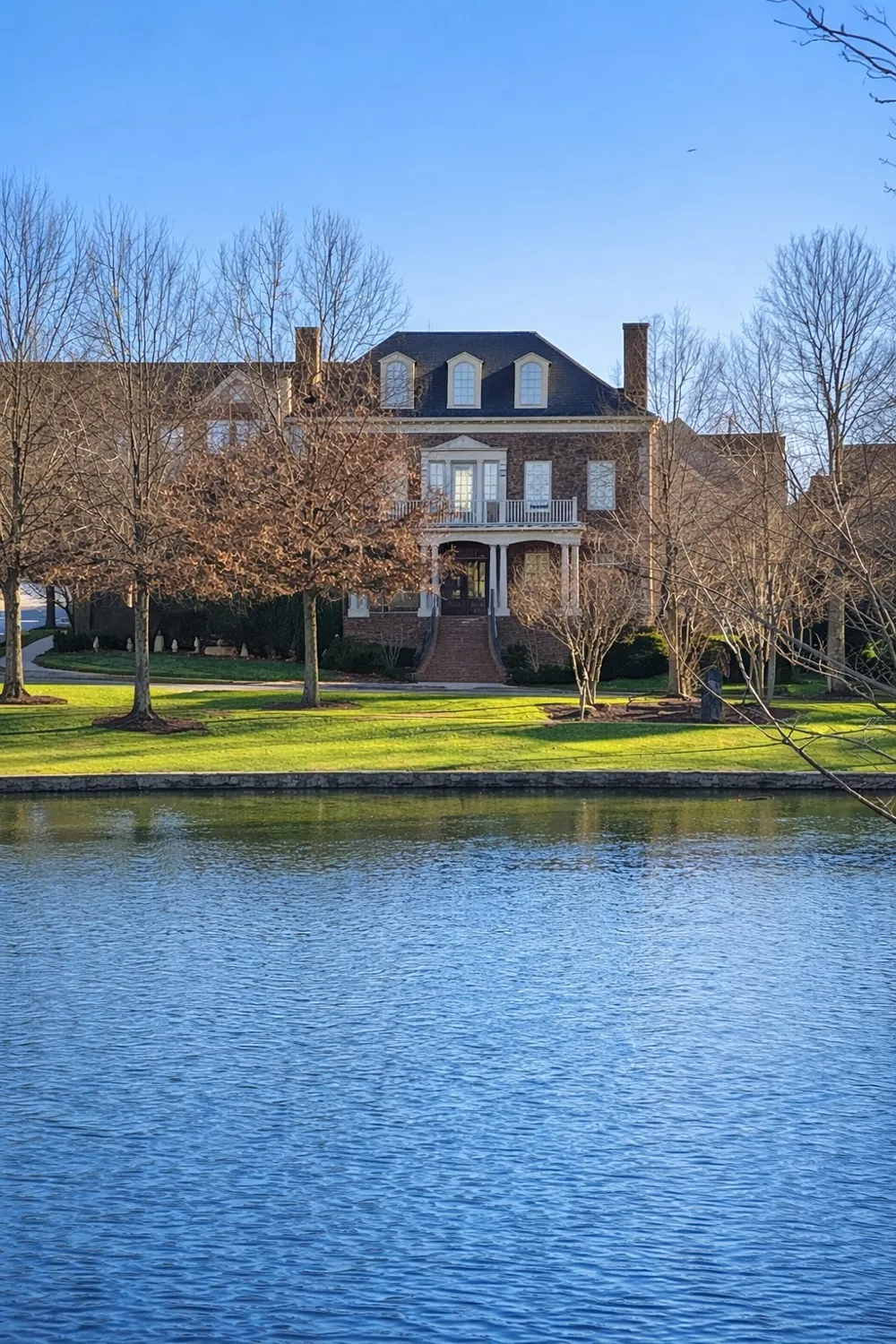 3128 Natoma Cir Thompsons Station, TN 37179