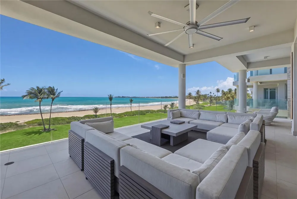 7000 BAHIA BEACH BOULEVARD #Ocean Drive 3301 Rio Grande, PR 00745