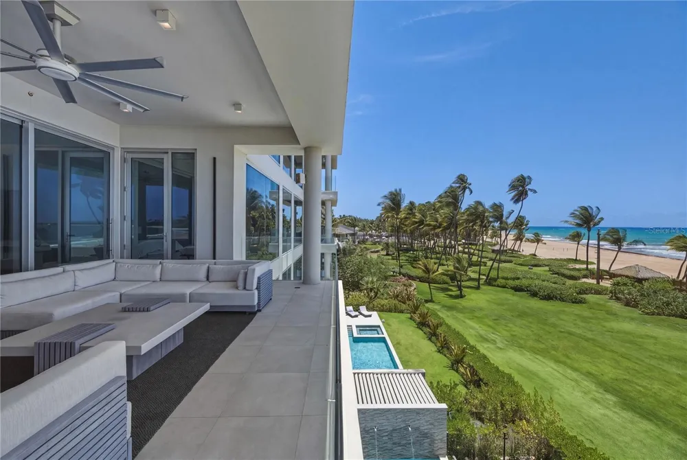 7000 BAHIA BEACH BOULEVARD #Ocean Drive 3301 Rio Grande, PR 00745