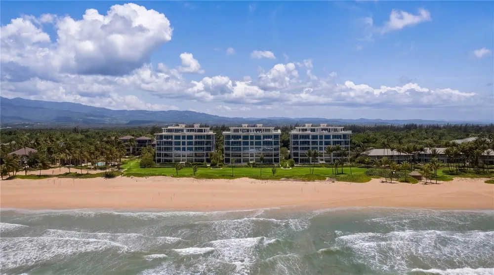 7000 BAHIA BEACH BOULEVARD #Ocean Drive 3301 Rio Grande, PR 00745