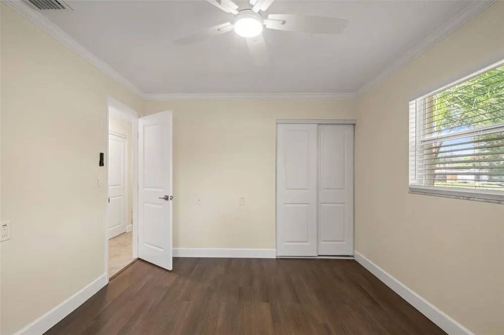 4247 HELENA STREET NE St Petersburg, FL 33703