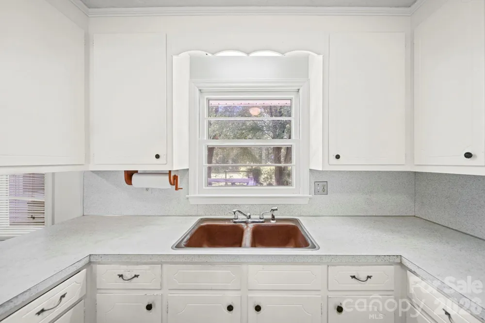 8116 Indian Trail Fairview Road Indian Trail, NC 28079