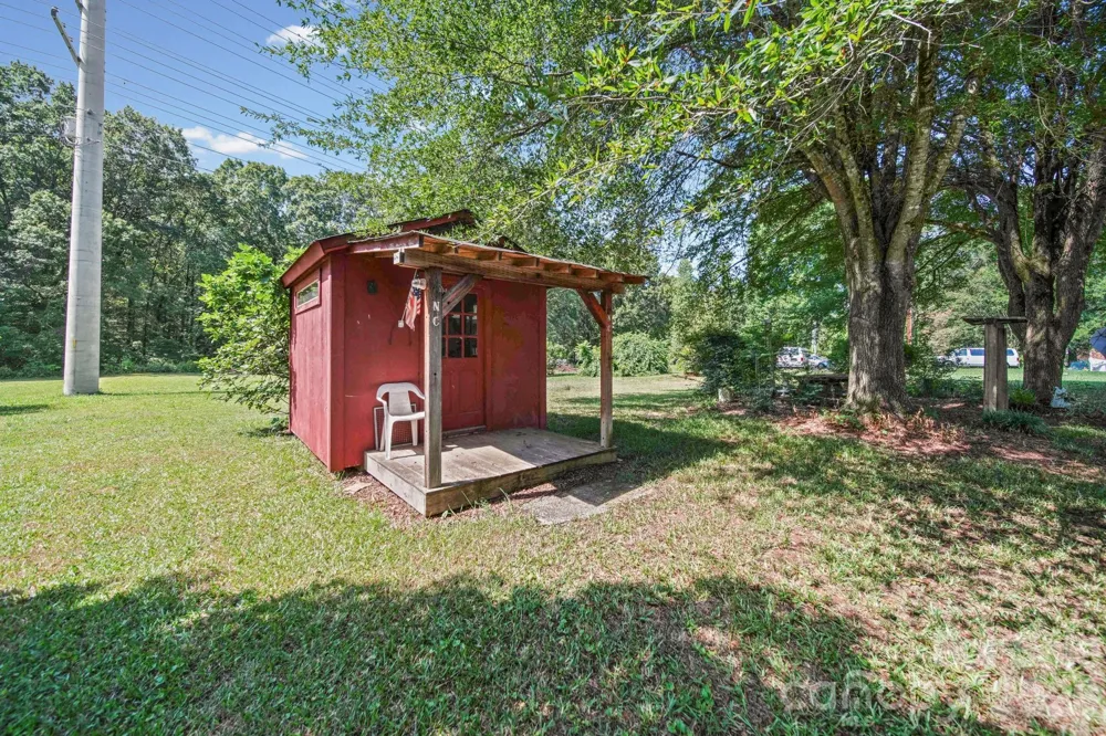 8116 Indian Trail Fairview Road Indian Trail, NC 28079