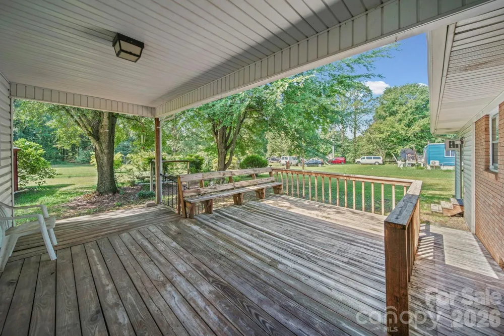 8116 Indian Trail Fairview Road Indian Trail, NC 28079