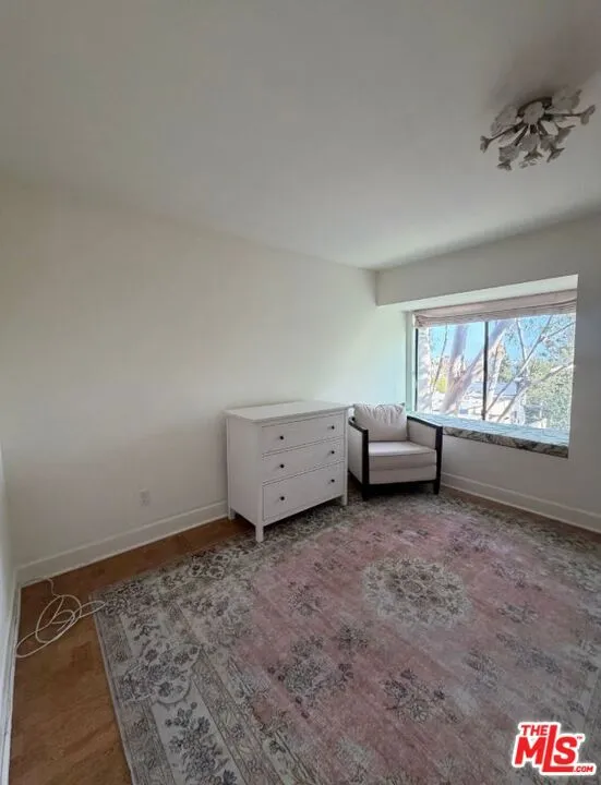 1940 Highland Avenue #81 Los Angeles, CA 90068