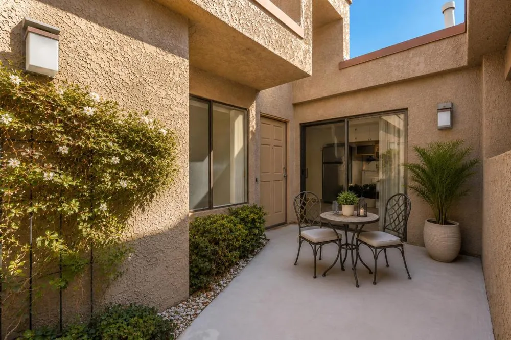 48953 Canyon Crest Lane Palm Desert, CA 92260