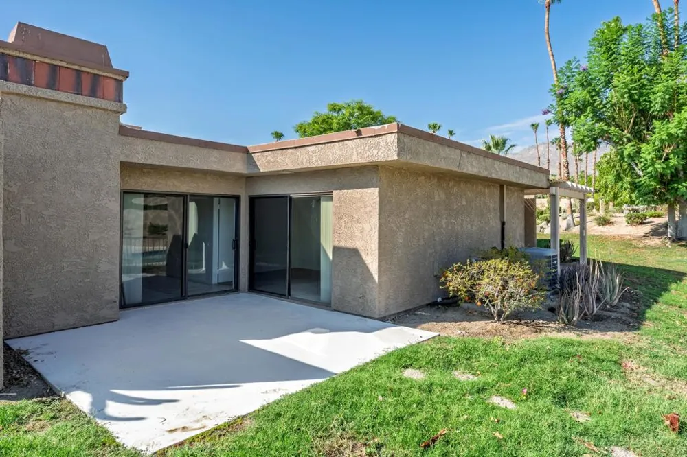 48953 Canyon Crest Lane Palm Desert, CA 92260