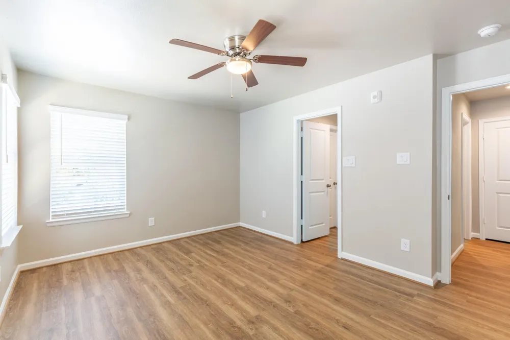 217 Park Place Circle #C Waller, TX 77484