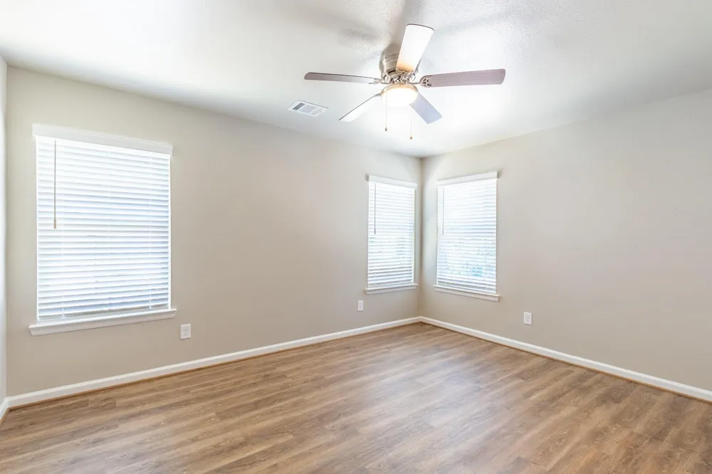 217 Park Place Circle #C Waller, TX 77484