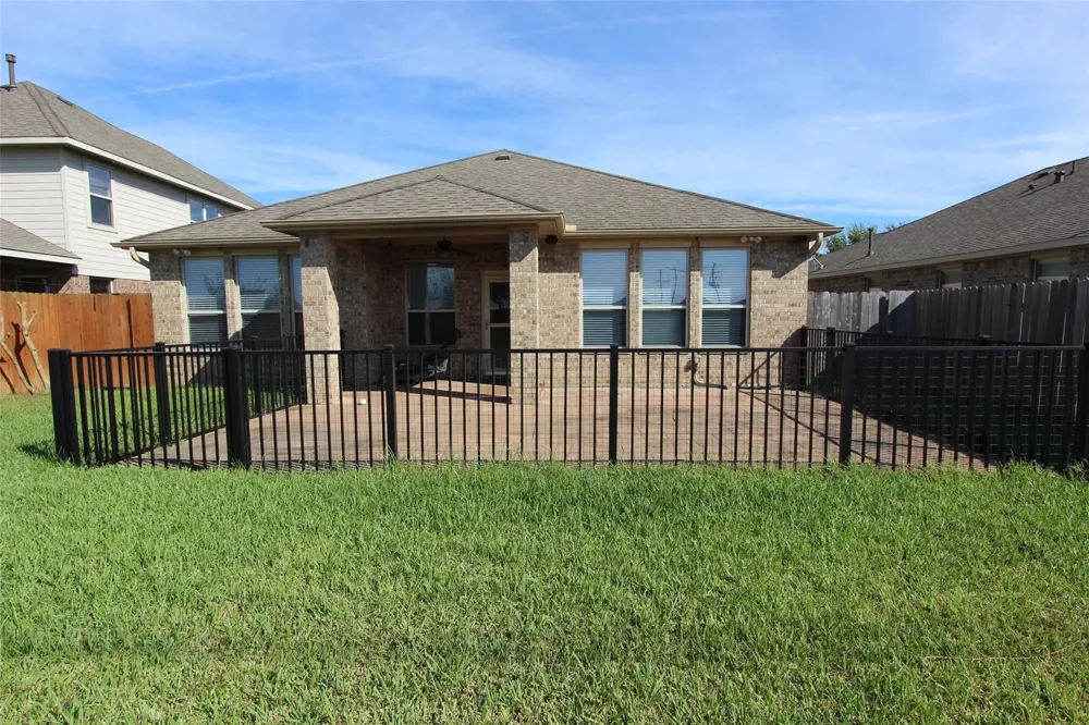 3205 Granite Gate Lane Lane Dickinson, TX 77539