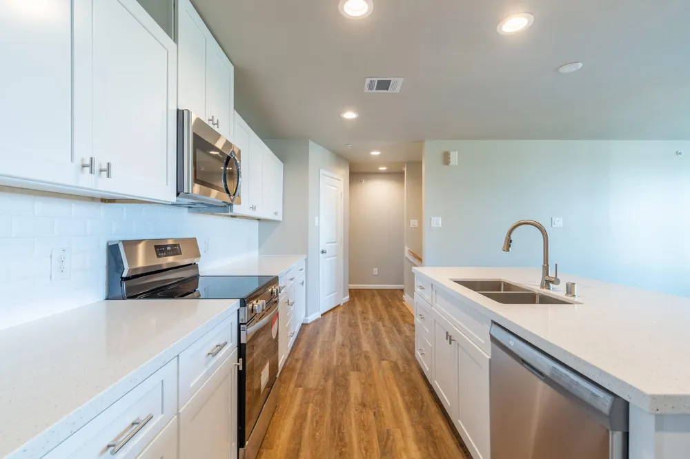 219 Park Place Circle #D Waller, TX 77484