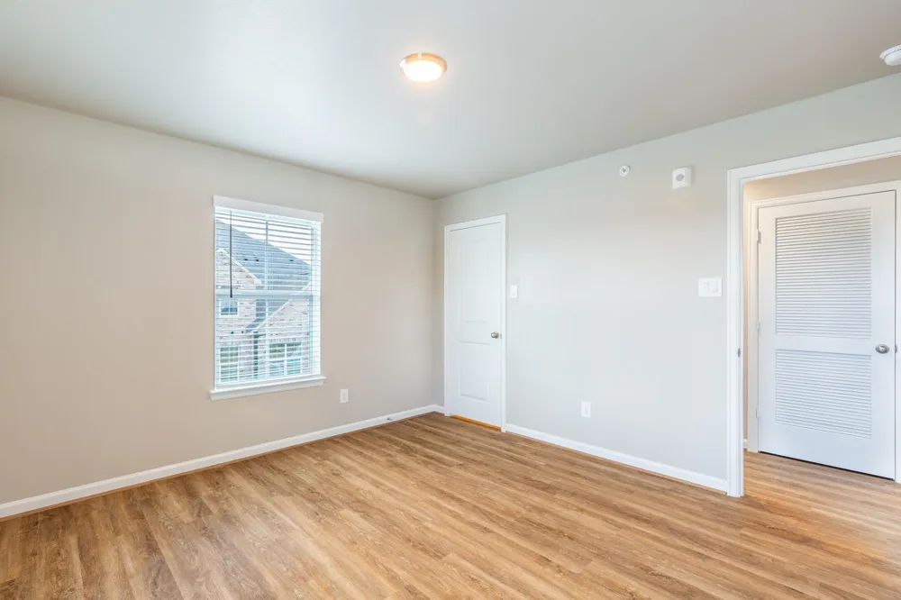 219 Park Place Circle #D Waller, TX 77484