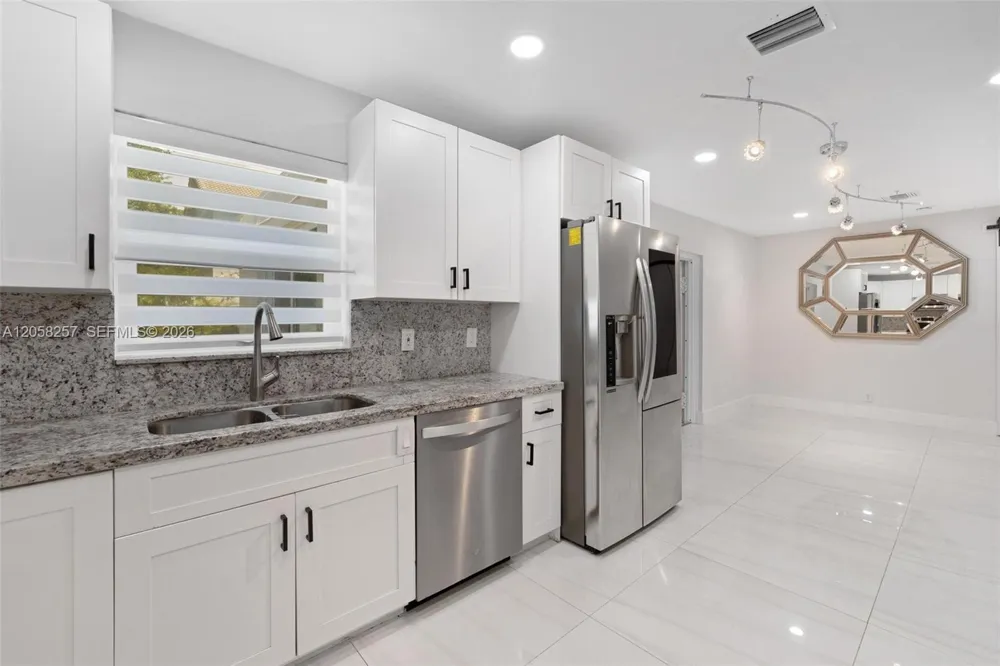 309 SE 3rd Ter Deerfield Beach, FL 33441