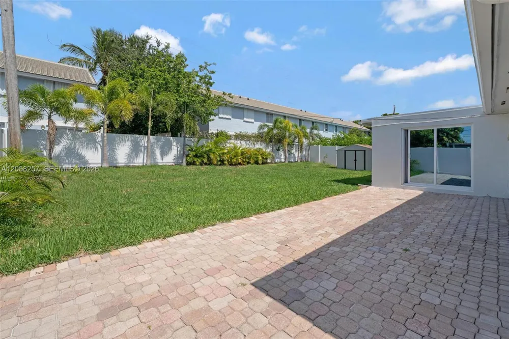 309 SE 3rd Ter Deerfield Beach, FL 33441