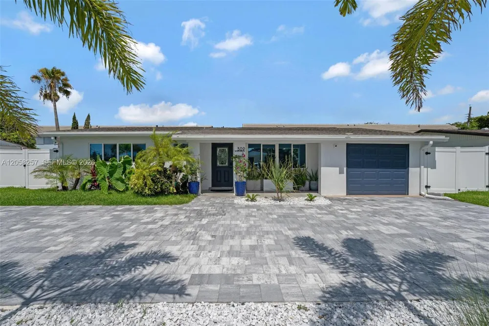309 SE 3rd Ter Deerfield Beach, FL 33441