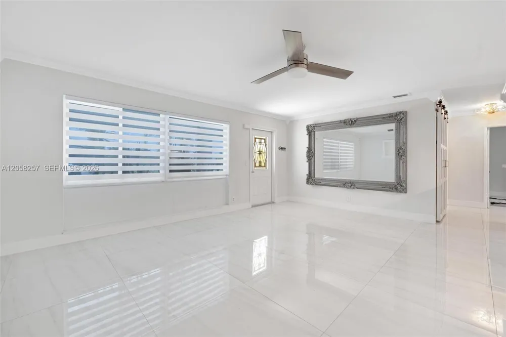 309 SE 3rd Ter Deerfield Beach, FL 33441
