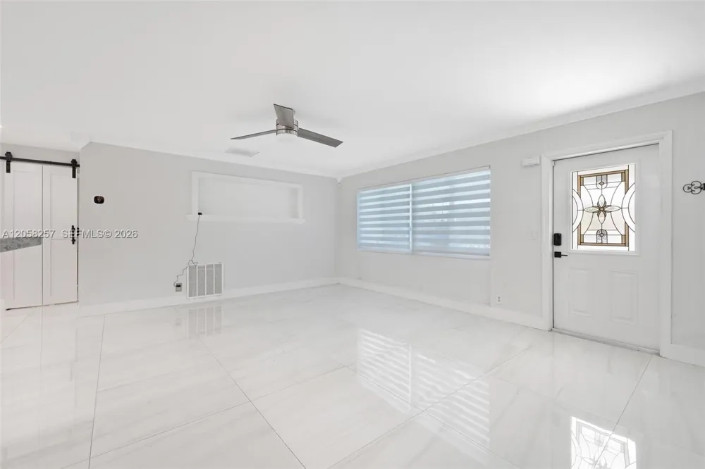 309 SE 3rd Ter Deerfield Beach, FL 33441
