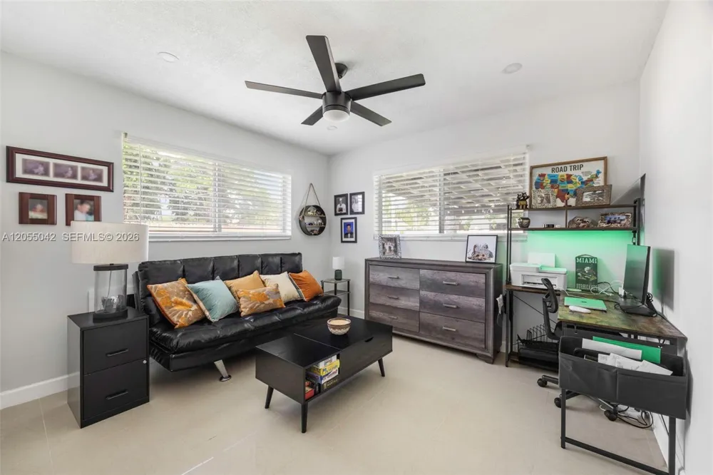 18681 Belview Dr Cutler Bay, FL 33157
