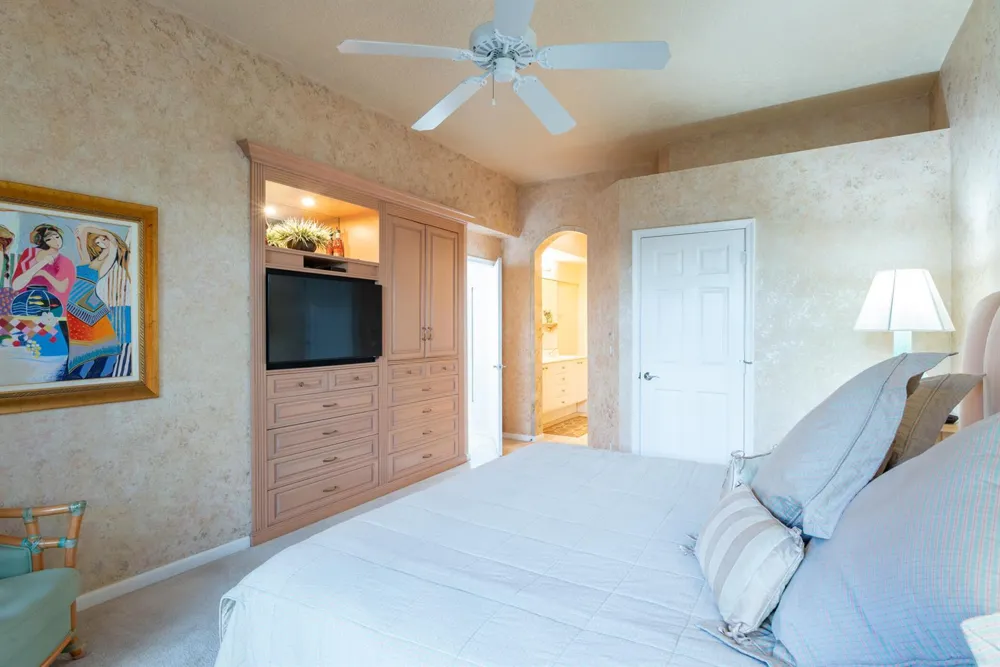 7691 CARDINAL COURT West Palm Beach, FL 33412