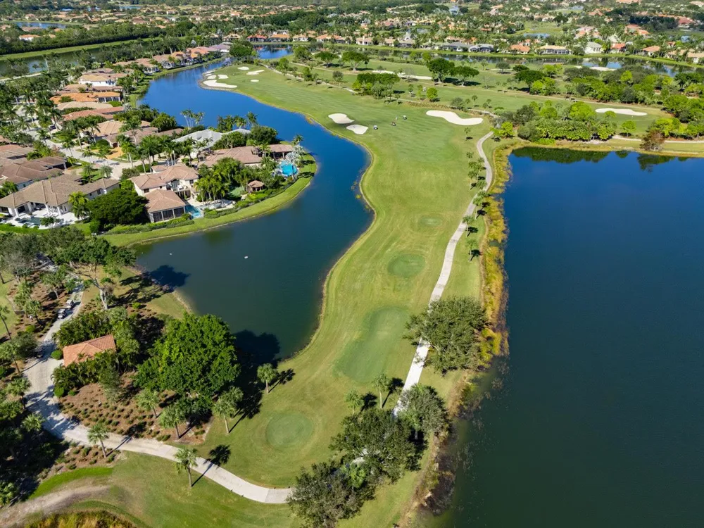 7691 CARDINAL COURT West Palm Beach, FL 33412