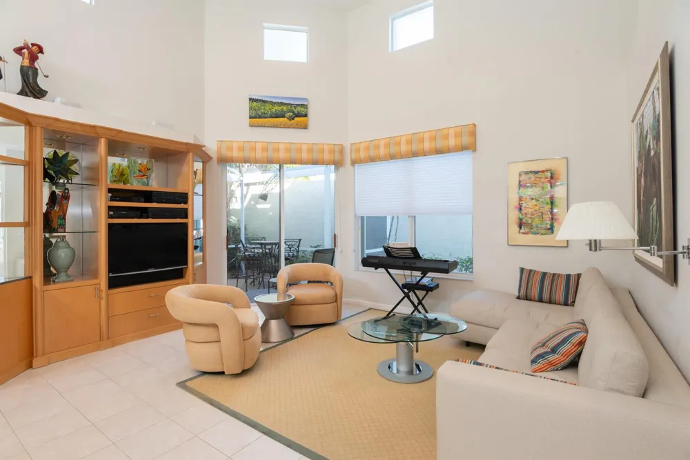 7691 CARDINAL COURT West Palm Beach, FL 33412