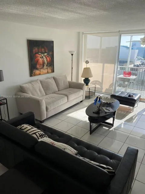 150 Ocean Lane Dr #8B