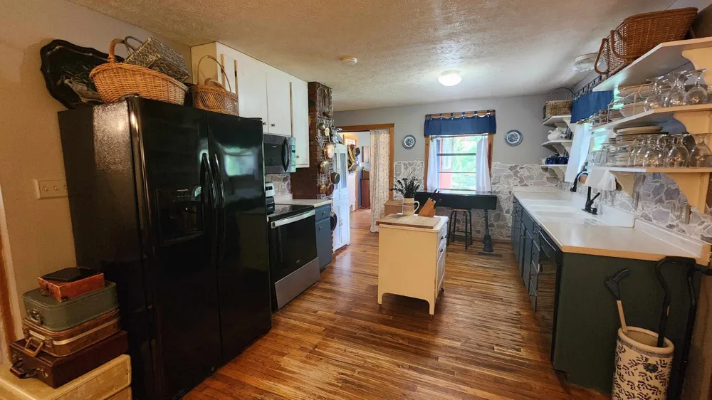 340 Christian Community Rd Livingston, TN 38570