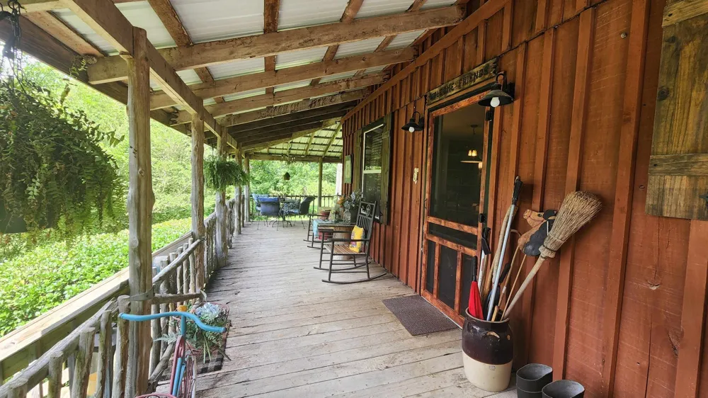 340 Christian Community Rd Livingston, TN 38570