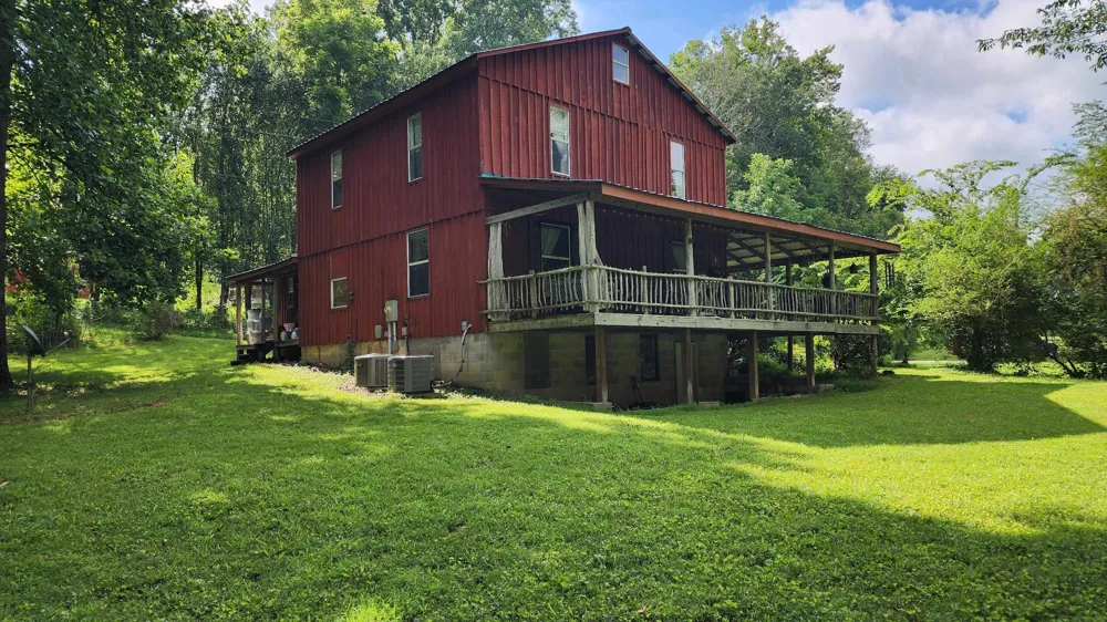 340 Christian Community Rd Livingston, TN 38570