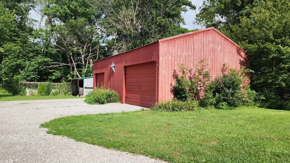 340 Christian Community Rd Livingston, TN 38570