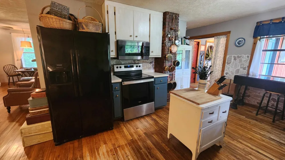 340 Christian Community Rd Livingston, TN 38570