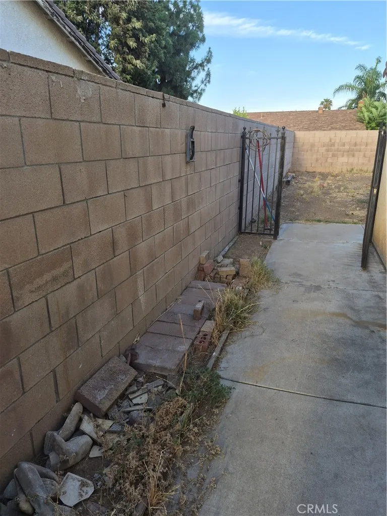 14830 La Brisis Way Moreno Valley, CA 92553