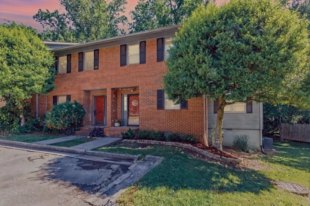 1900 Meadowbrook Circle NW Dalton, GA 30720