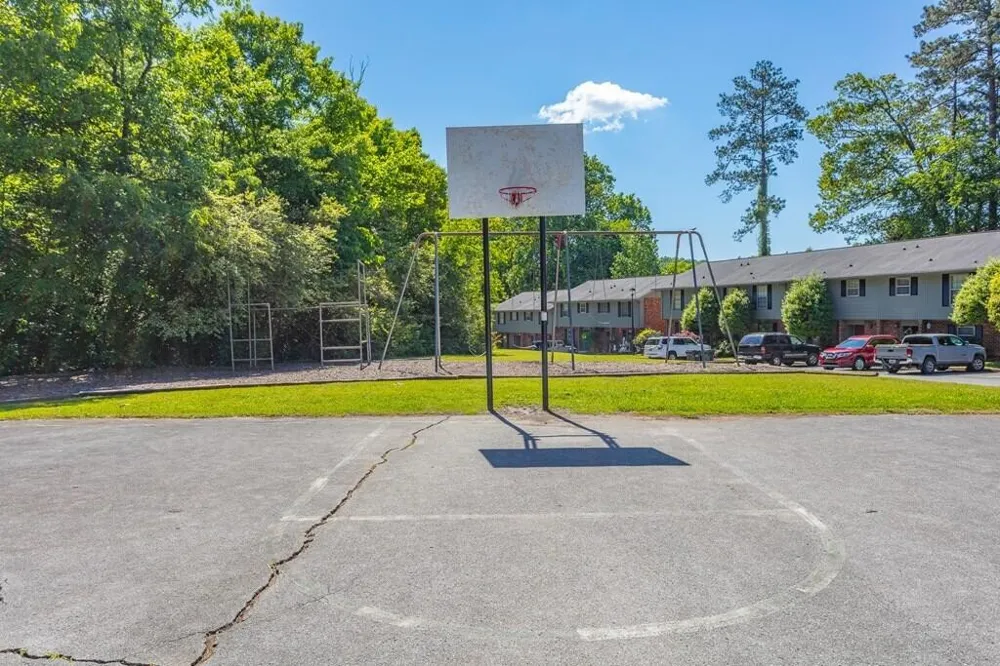 1900 Meadowbrook Circle NW Dalton, GA 30720