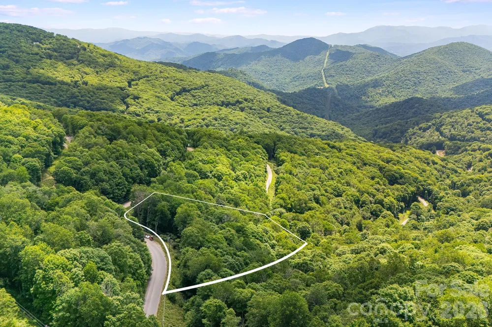 10 Buckeye Road #10 Mars Hill, NC 28754